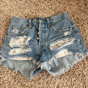 Levi 501 jean shorts. Size 24